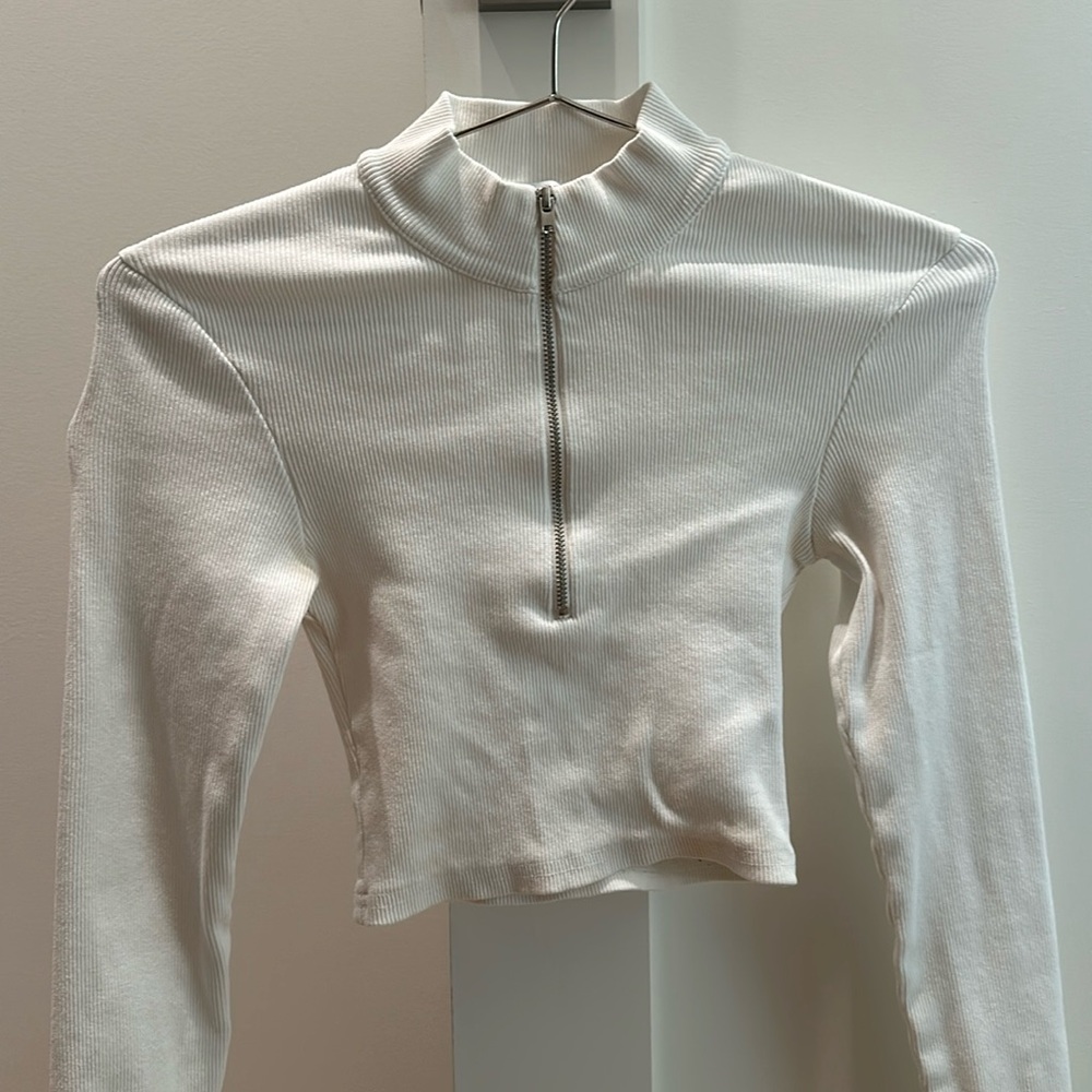 White ZARA quarter zip crop top